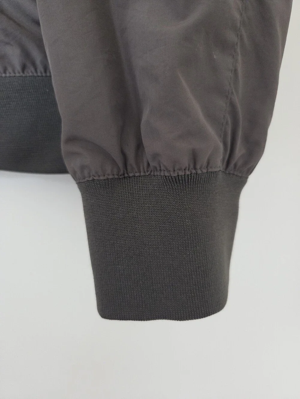 H&M Olive Green Lightweight Bomber Jacket Men's Size L